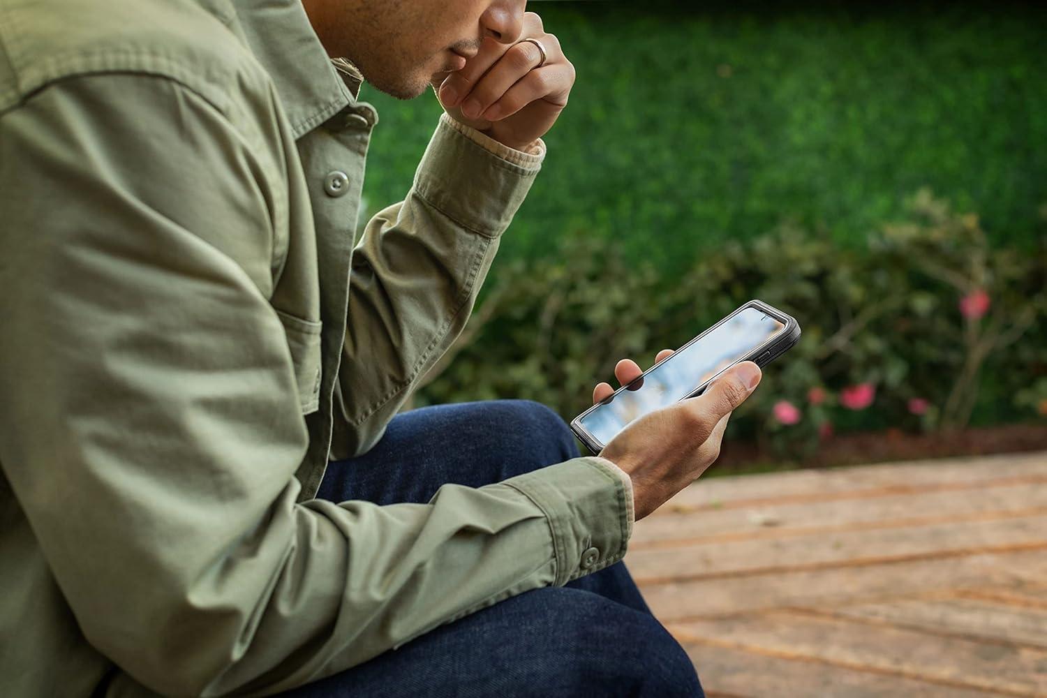 imageOtterBox DEFENDER SERIES Case for Apple iPhone 14 Plus RealTree Edge Blackblack