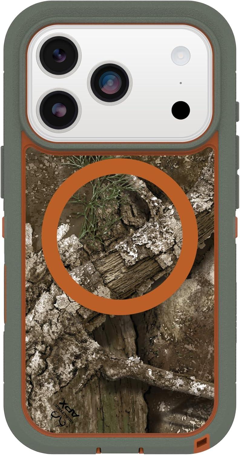 imageOtterBox iPhone 17 Pro Max Defender Series Pro XT Clear Case Realtree Green CamoRealtree Green Camo